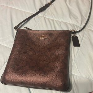 Coach Crossbody Brown Black Gold Hardware